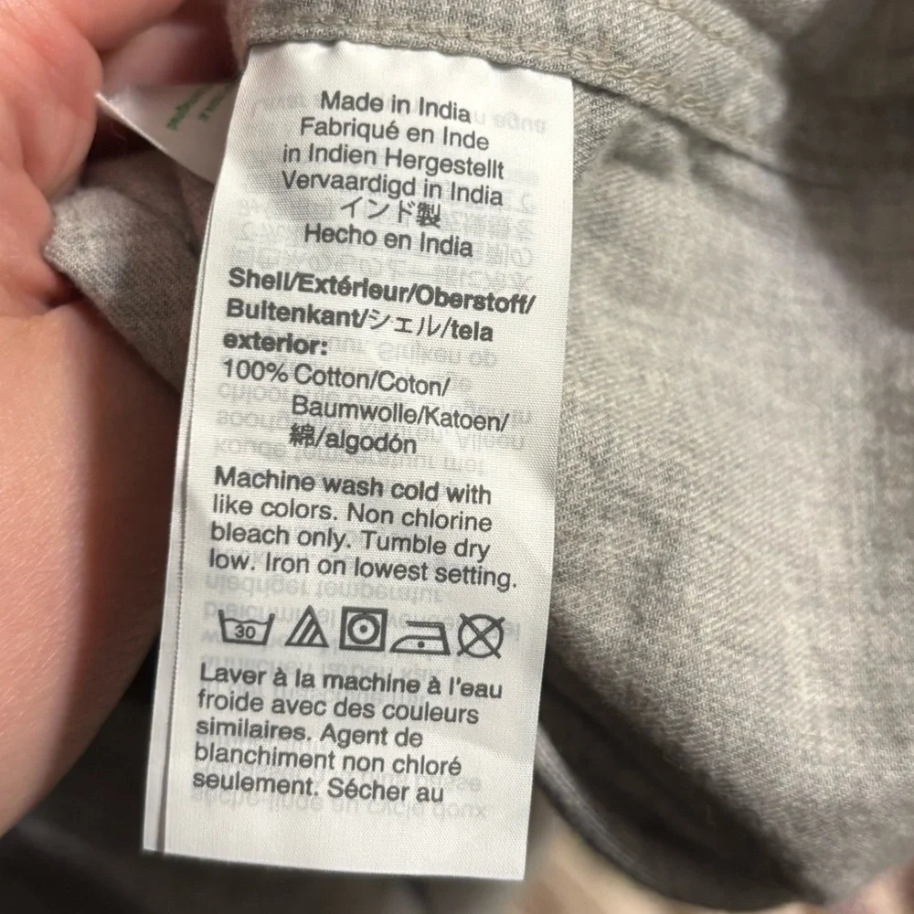 J. Crew Factory Light Gray Men’s Button Up‎ Small
